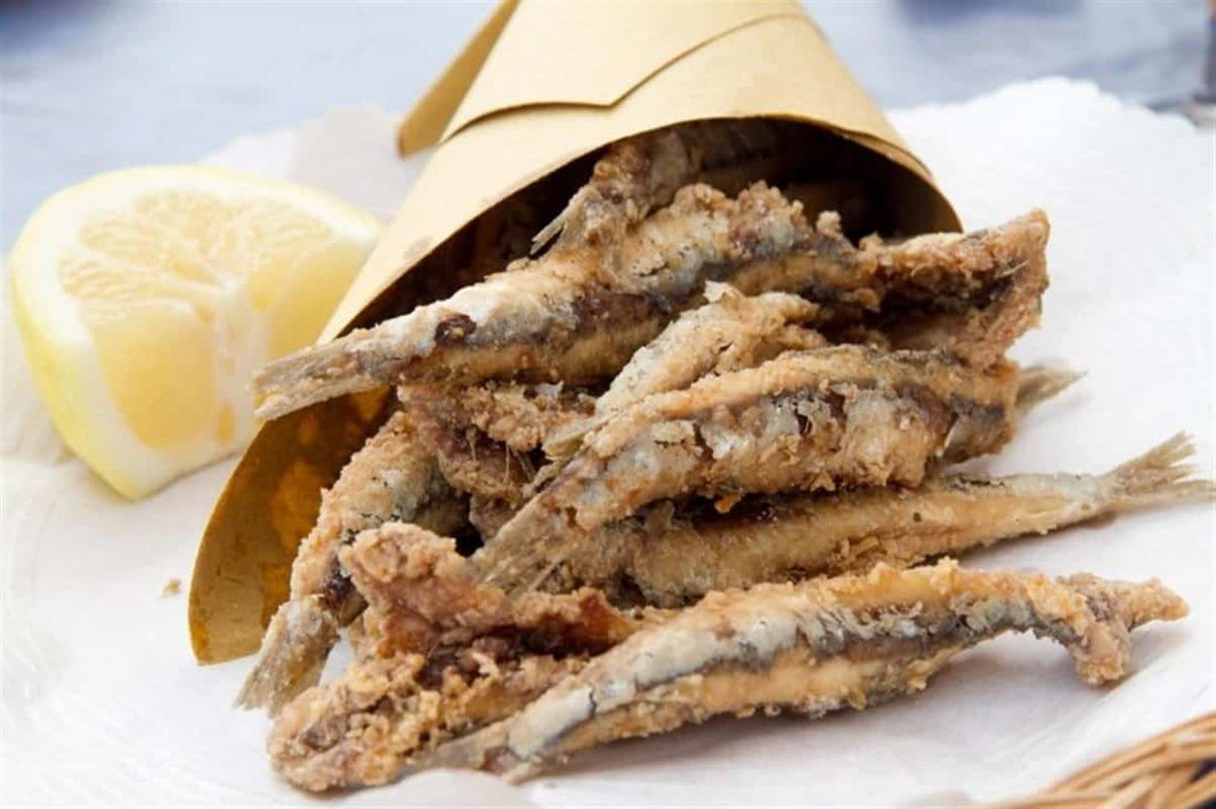 Fritto mediterraneo di filetti di pesce