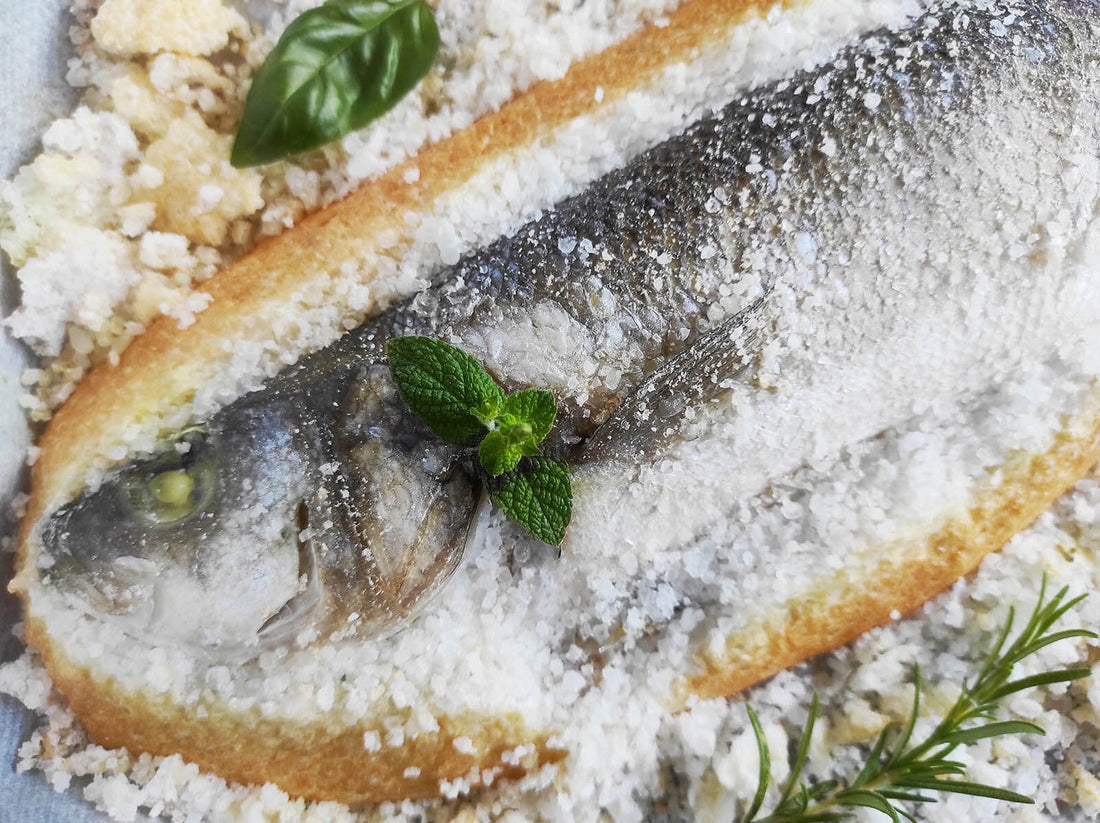 Branzino o spigola al sale