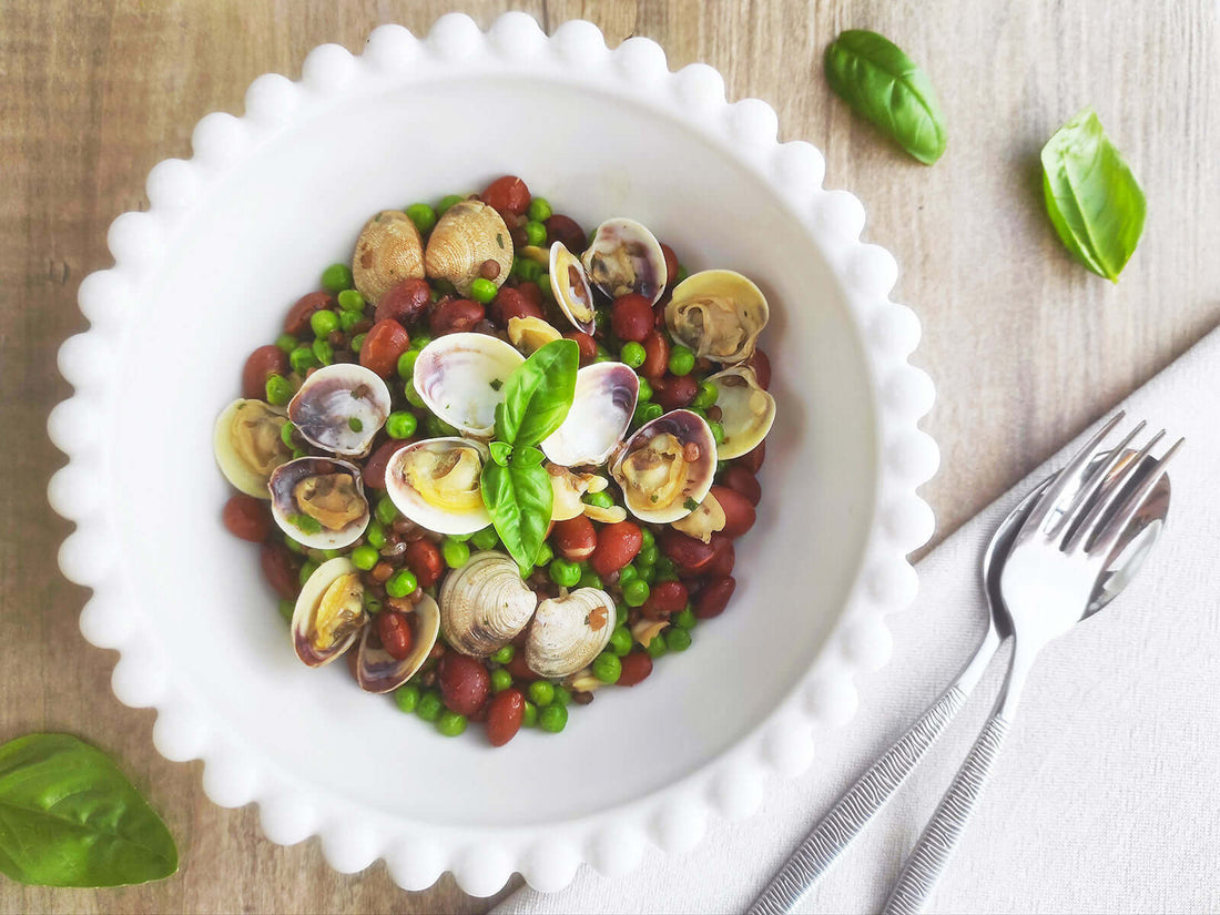 Insalata tiepida di legumi e vongole lupino