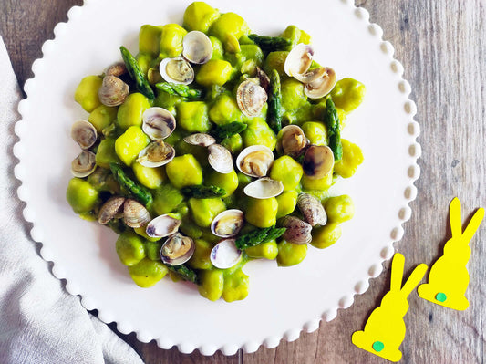 Gnocchetti alla crema di asparagi verdi e vongole lupino